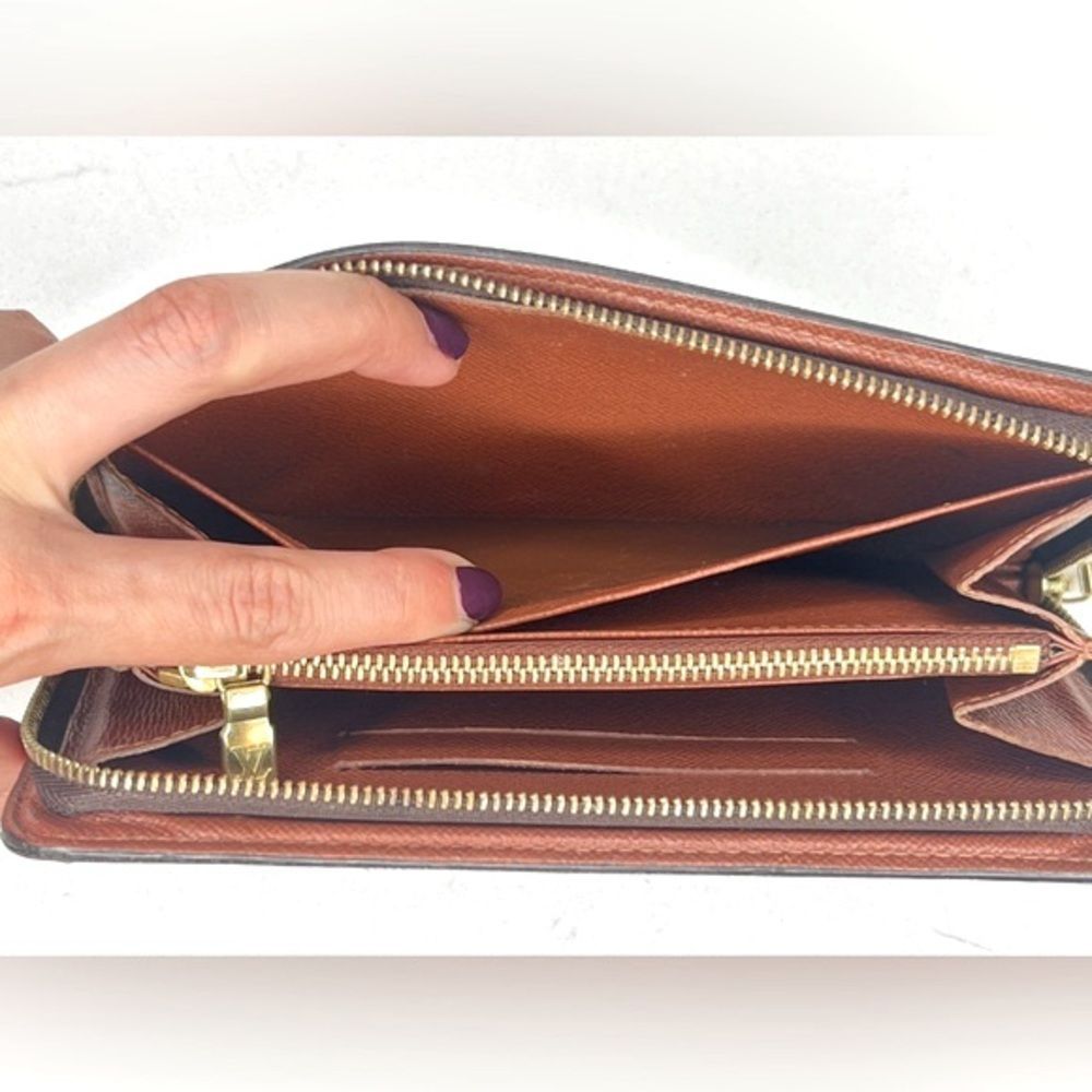 Louis Vuitton Brown Monogram Zip-Around Wallet - Picture 9 of 13